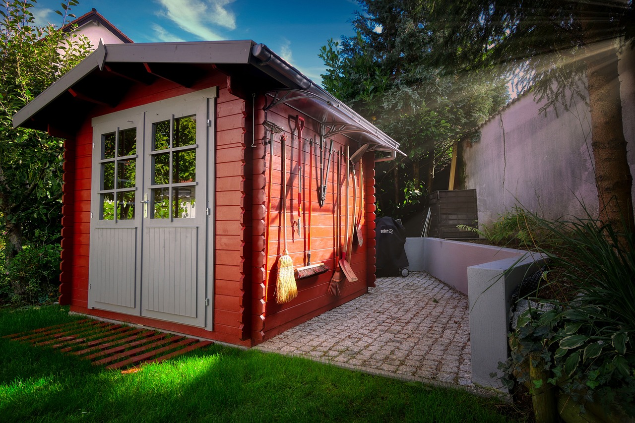 garden shed, garden, sunlight